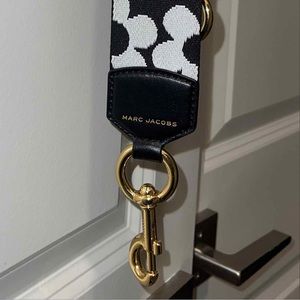 Marc Jacobs Daisy Strap